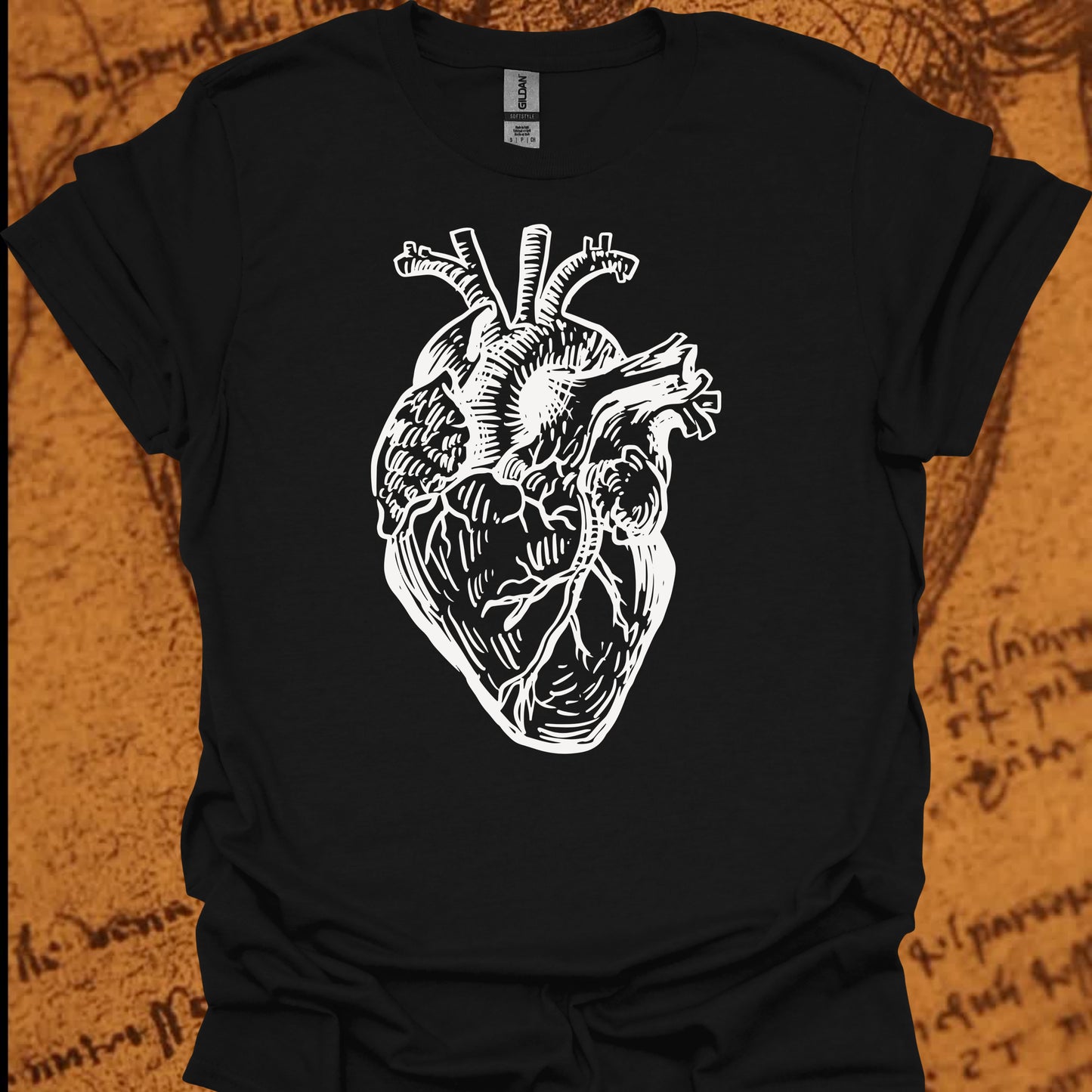Minimalist Human Heart T-Shirt – Anatomical Sketch Design