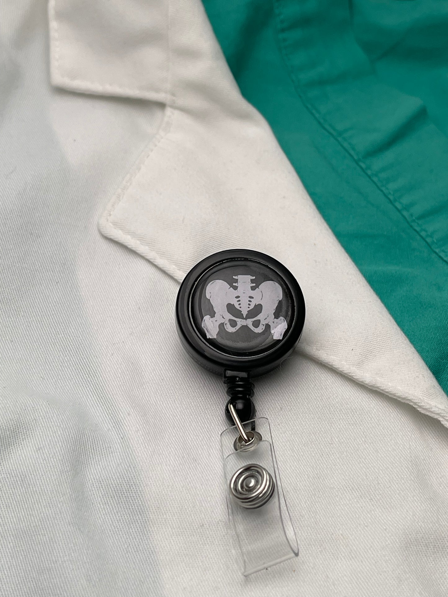 Orthopedic Surgery Pelvis Hip ID Badge Reel-Health Gear Shop